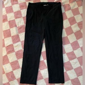 Cropped Black Athleta Pants